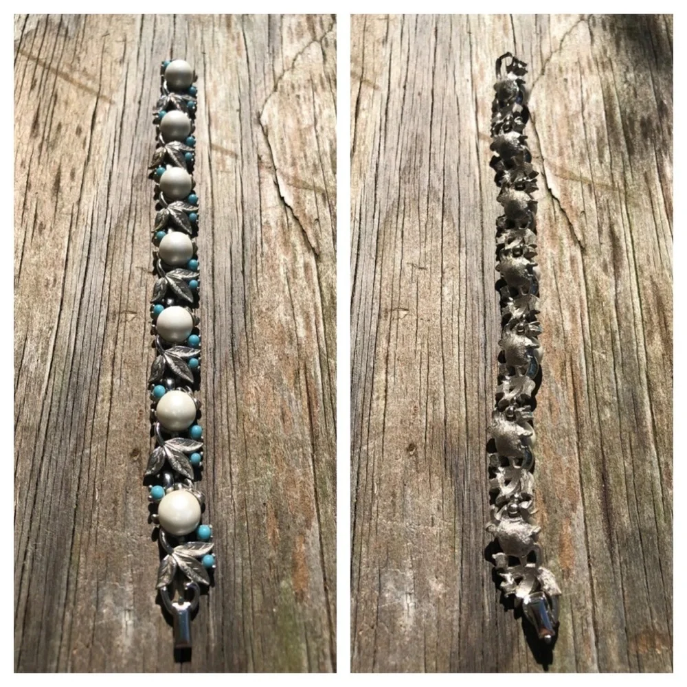 Vintage SARAH COV Pearl Leaf Turquoise Bracelet